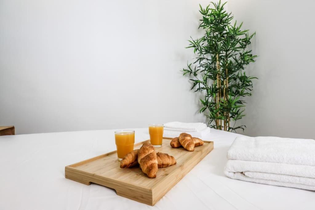 Luxe Apartment In Tetuan Madrid Exteriör bild