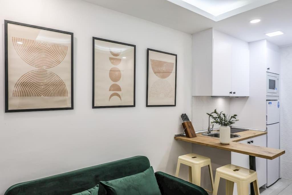 Luxe Apartment In Tetuan Madrid Exteriör bild